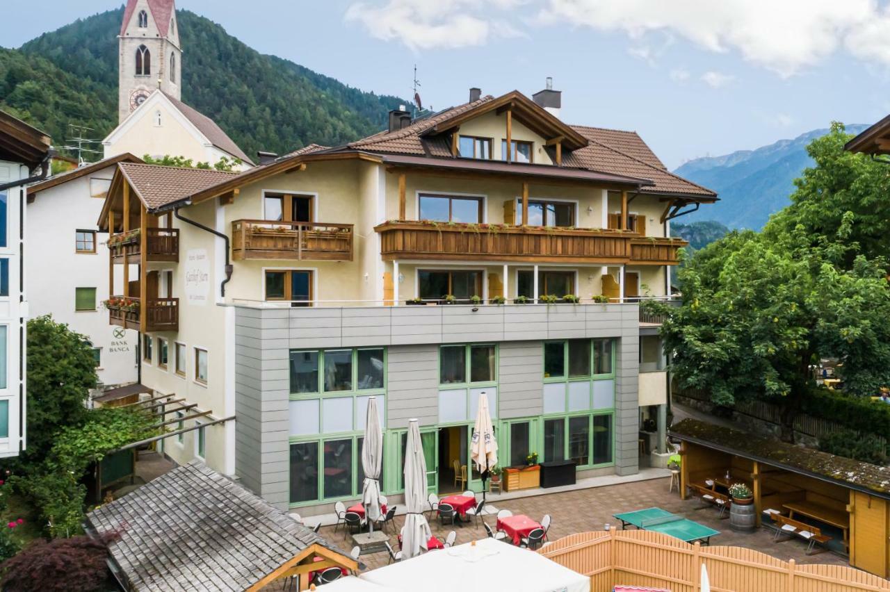 Gasthof Teiser Stern Фунес Екстер'єр фото