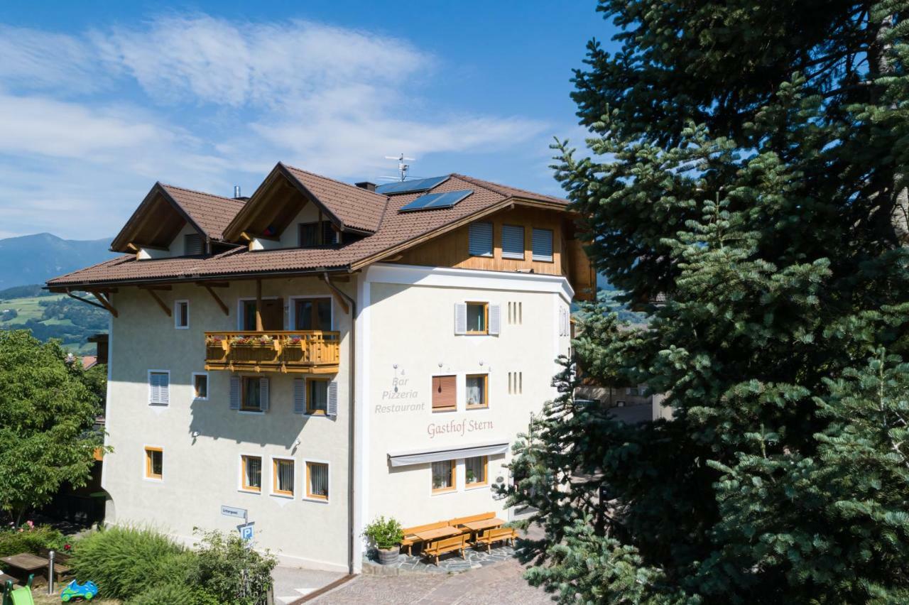 Gasthof Teiser Stern Фунес Екстер'єр фото